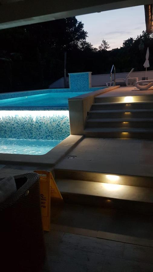 Apartments Rafaj Пула Екстериор снимка