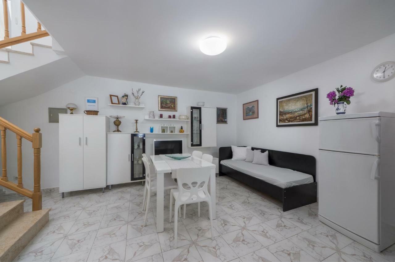 Apartments Rafaj Пула Екстериор снимка