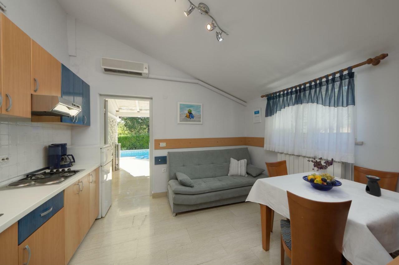 Apartments Rafaj Пула Екстериор снимка