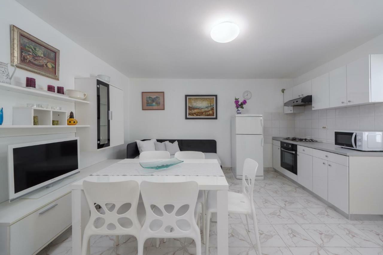 Apartments Rafaj Пула Екстериор снимка