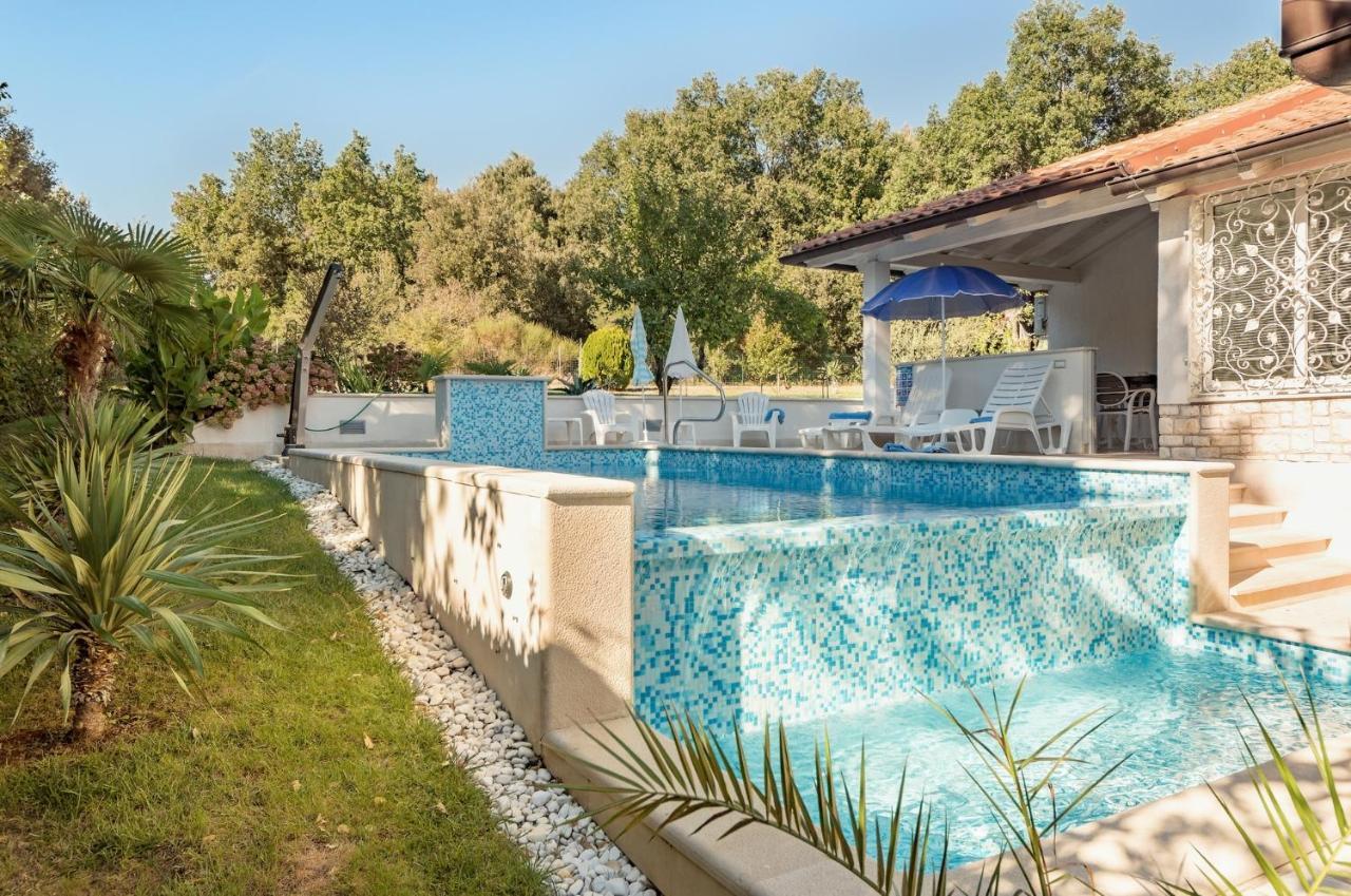 Apartments Rafaj Пула Екстериор снимка